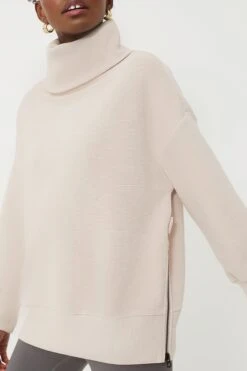 Varley Mushroom Milton Sweat -ULLAA Clothing Shop 45bjPQfnIU8LWaGqYNHkW8qSZ15jvLmo 1