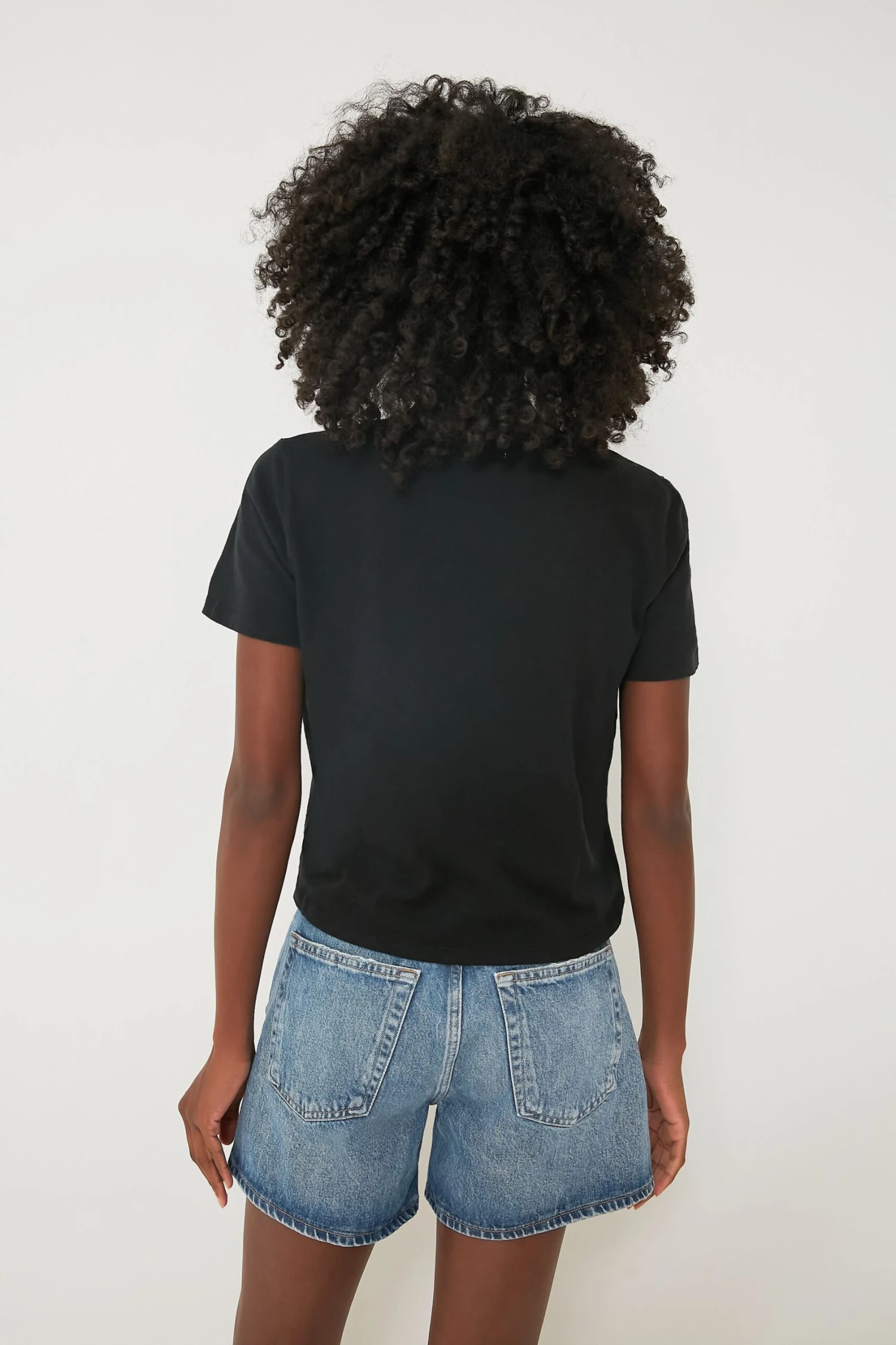 Black Jaelyn Tee 6 Black Jaelyn Tee - Image 4