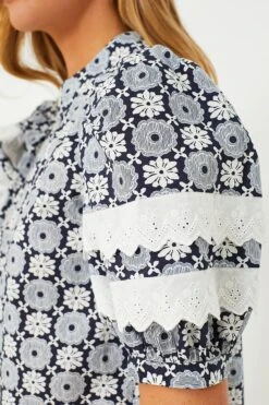 Navy Geo Floral Gigi Blouse -ULLAA Clothing Shop G9AI2P3HWlAazefkqra9Dxhjl1Xan86T 1