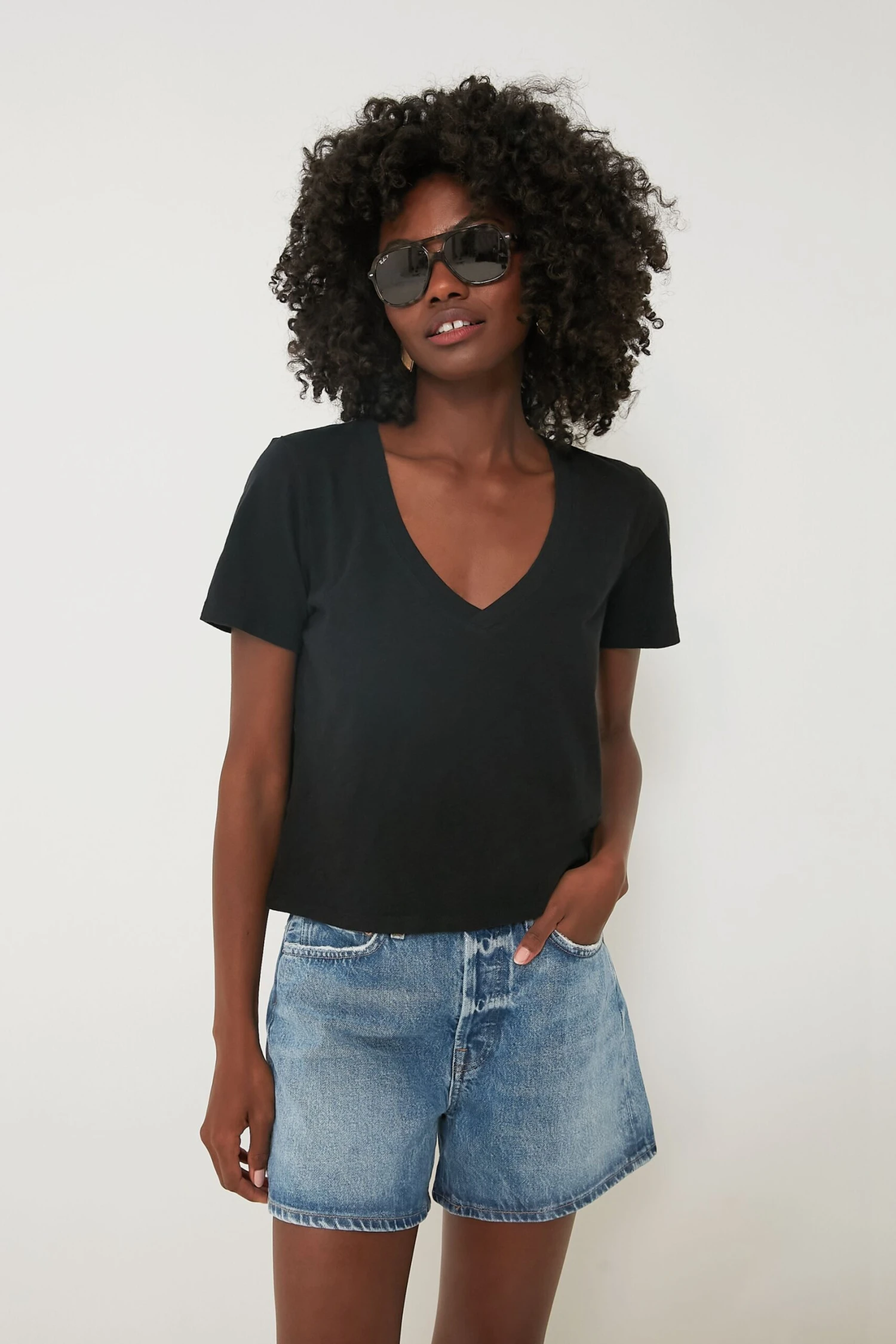 Black Jaelyn Tee 3 Black Jaelyn Tee