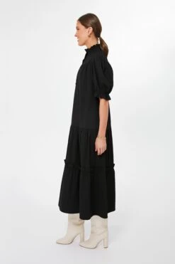 Black Selena Maxi Dress 9 Black Selena Maxi Dress -ULLAA Clothing Shop N2KRVOxEAygcW3fuuijkFSDcEvS4qMh2 1