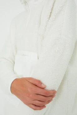 White Fleece Cady Quarter Zip -ULLAA Clothing Shop OccfPVrT4YuHqibRbngCH4P25mmykL8i 1
