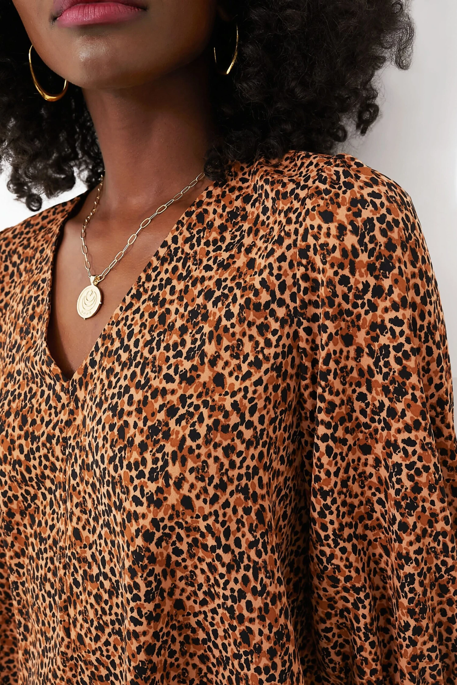 Leopard Hollis Top 7 Leopard Hollis Top - Image 5