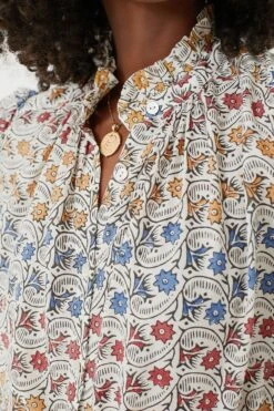 Multi Wave Daisy Annabel Shirt -ULLAA Clothing Shop QhIr7P9cS2Vm9vxqvvT8TJCNnJh1867y 1