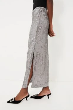 Sequins Maxi Skirt 9 Sequins Maxi Skirt -ULLAA Clothing Shop UKwK5DQ8Pg4fEnWp8q8WSgPsKxZl7O7q 1