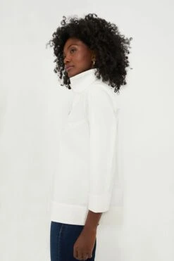 White Sullivan Stand Collar Blouse -ULLAA Clothing Shop bGYIlrMq5em4Kvz9nGTsiwBzT19YR4MU 1