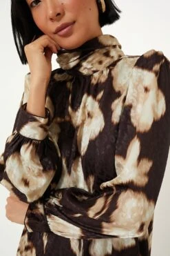 Dappled Hollyhock Faven Dress -ULLAA Clothing Shop bkjq2nWr2evkfVivYUHueY6xhxx4wg14 1