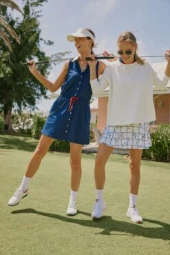 White Quilted Paisley Ally Swing Sweatshirt -ULLAA Clothing Shop bvtnVI7DPRr47oJmn8Q5iMdmaImiCYbQ 1 bd23ab73 b71c 46f7 a611 749cddac1f36