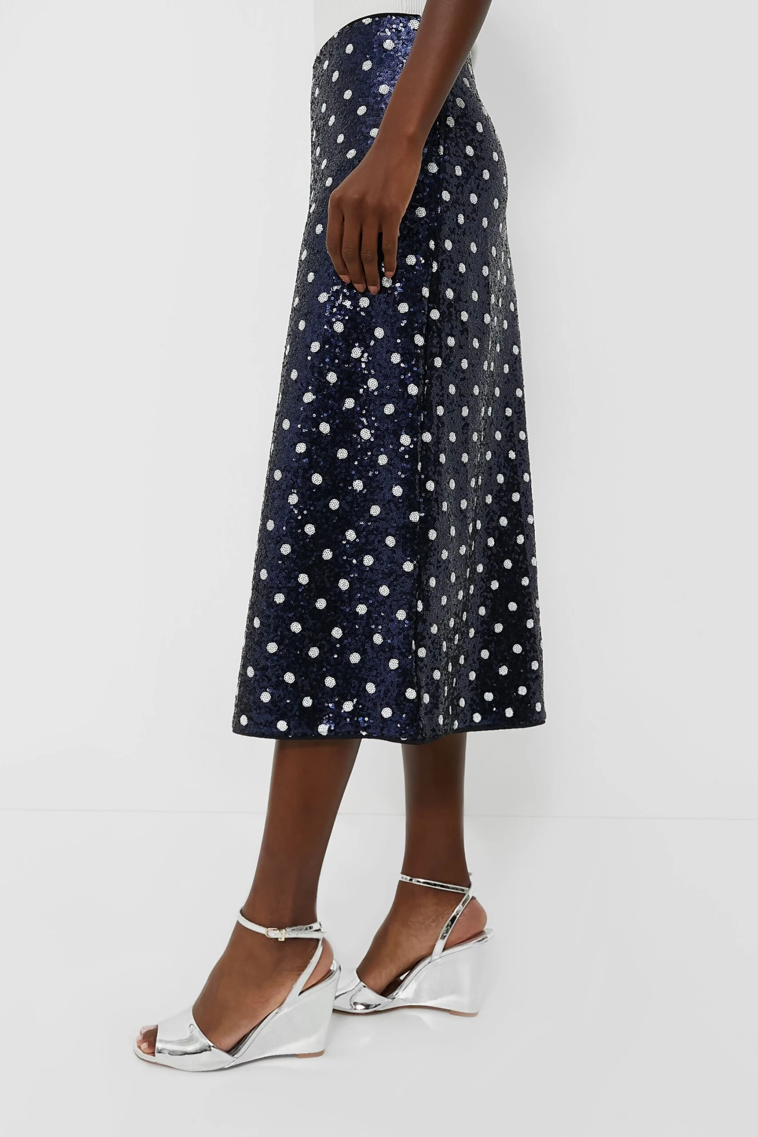 Baum Und Pferdgarten Navy Dotted Sequence Jily Skirt 5 Baum Und Pferdgarten Navy Dotted Sequence Jily Skirt - Image 3