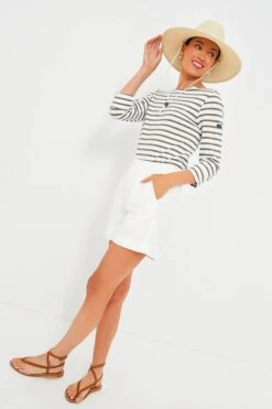 Ecru Twill Pleated Short -ULLAA Clothing Shop e8QTxQne2YDGaT57KAdWThN2WbTe2Jxj 1