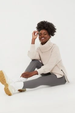 Varley Mushroom Milton Sweat -ULLAA Clothing Shop h7VtIQ8WWWheFk0v3jjKrUWluLYuq3HB 1