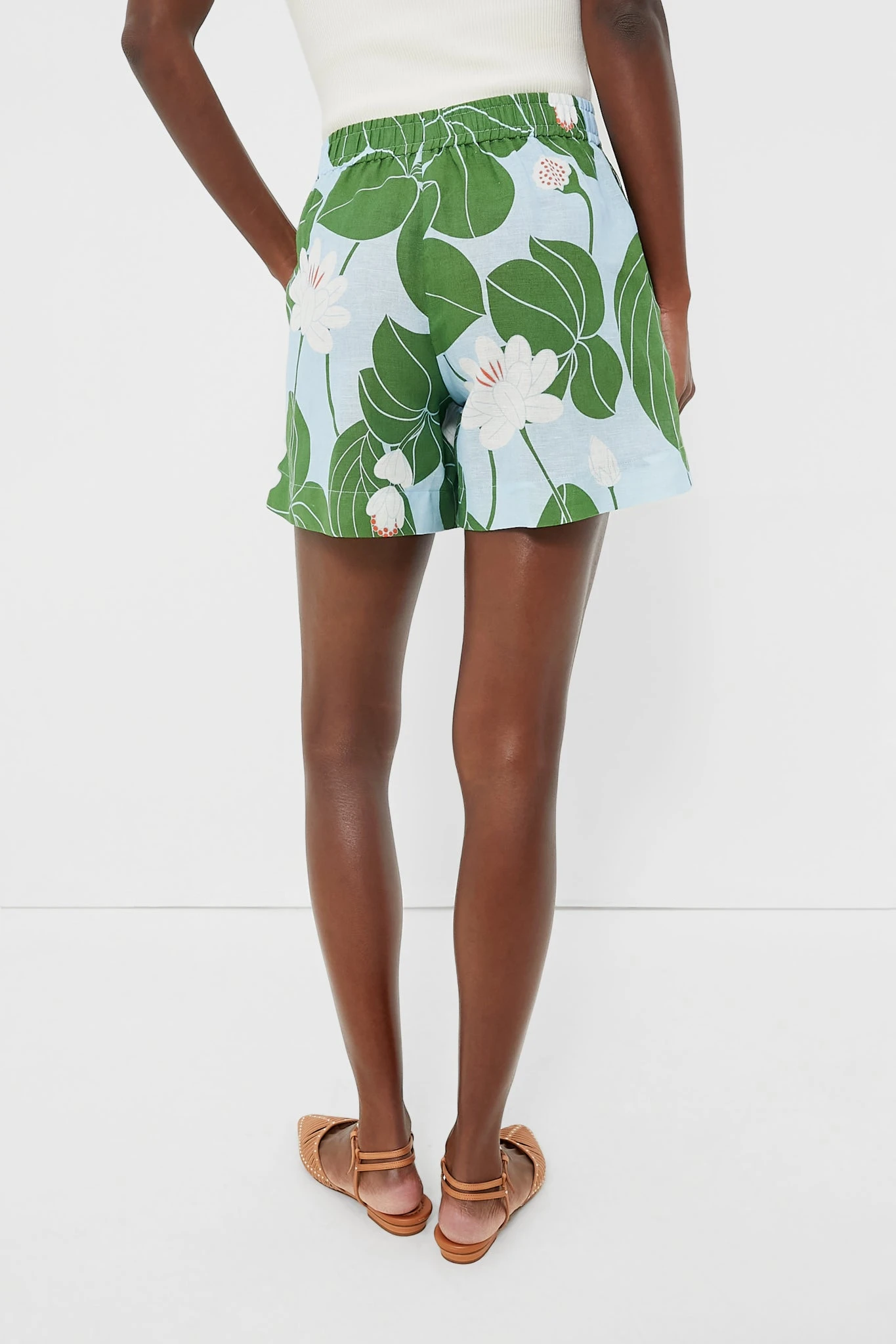 Green Waterlily Bizzy Linen Shorts 6 Green Waterlily Bizzy Linen Shorts - Image 4