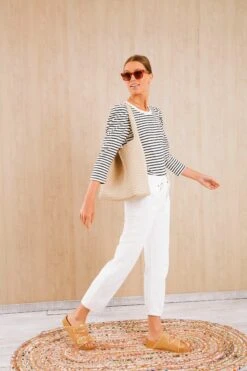 Navy Striped Vesty Long Sleeve Crewneck 13 Navy Striped Vesty Long Sleeve Crewneck -ULLAA Clothing Shop otXYt0kHz1E8HX5cFIY4IfXd1I2sy5Wb 1