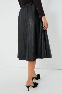 Black Vilma Vegan Leather Embossed Skirt -ULLAA Clothing Shop w0lxw2th47Z5P2V5cbqriskwpEvhyYQB 1