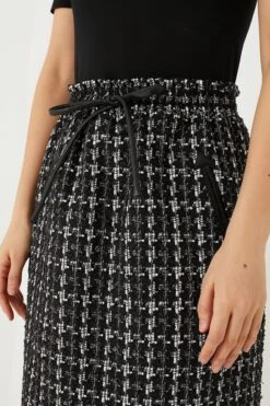 Onyx Tweed Cece Skirt -ULLAA Clothing Shop w6kKHDVrieHjqCo6niBhkIal8ZBzMzQU 1