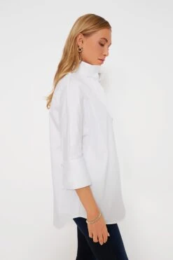 Blanc Willow Blouse -ULLAA Clothing Shop y4dVraMpiZqIM8HfVNePCWpffTiS0vM0 1